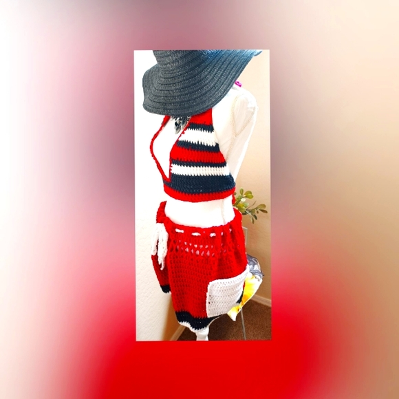 Short Set - Picture 4 of 6